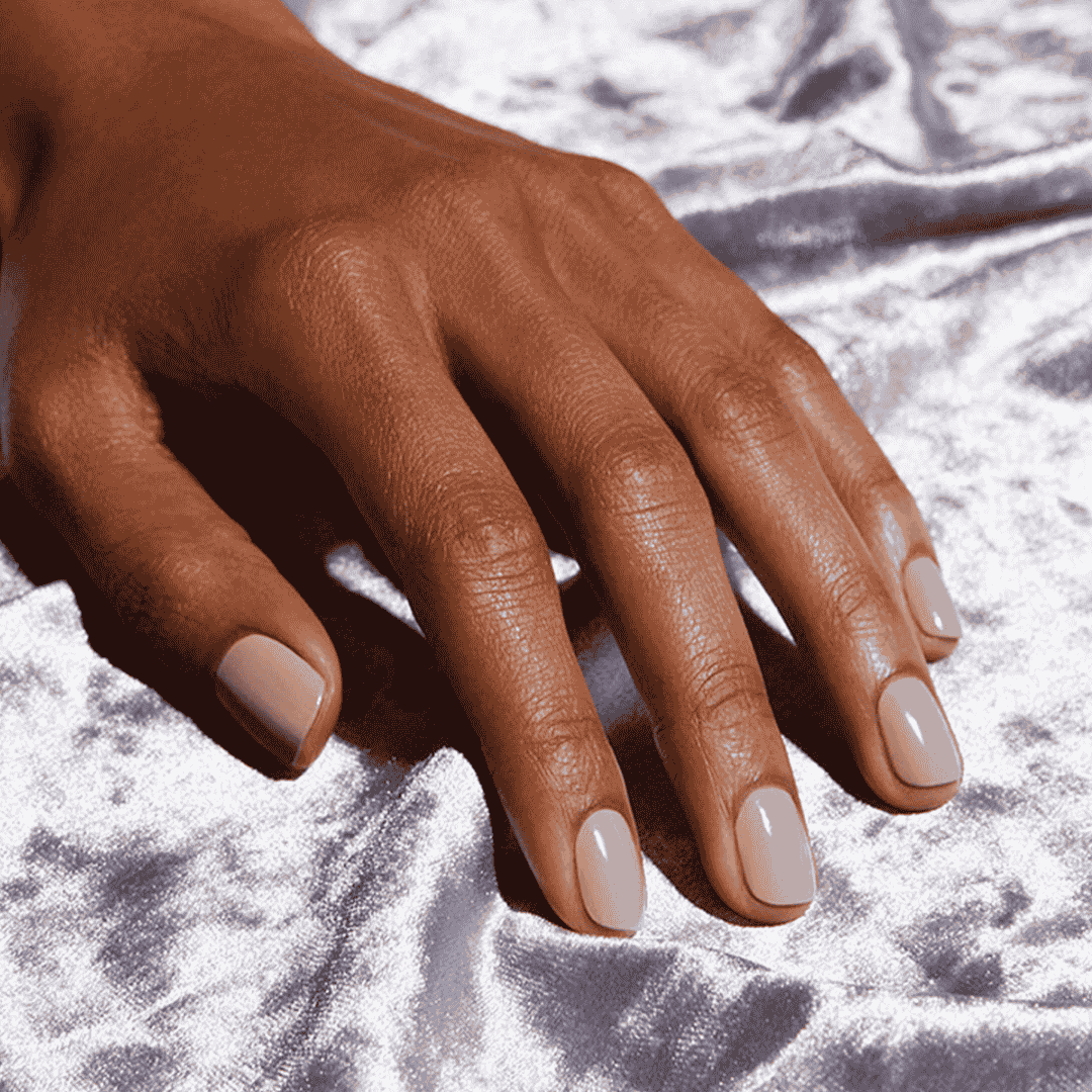 CND Vinylux Unmasked #269 – Beige lak med pensel