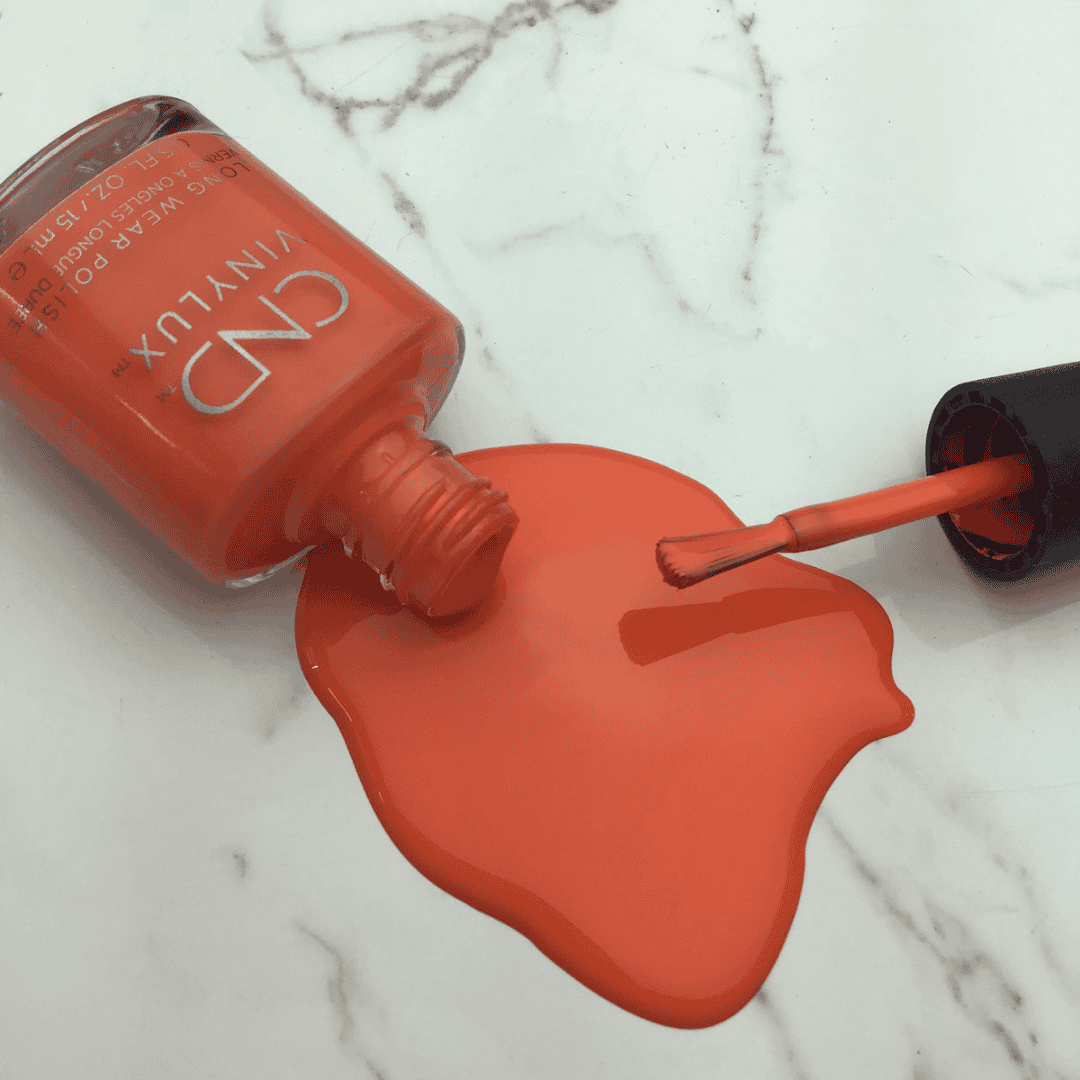 CND Vinylux B-day Candle #322 – Papaya-orange neglelak med pensel