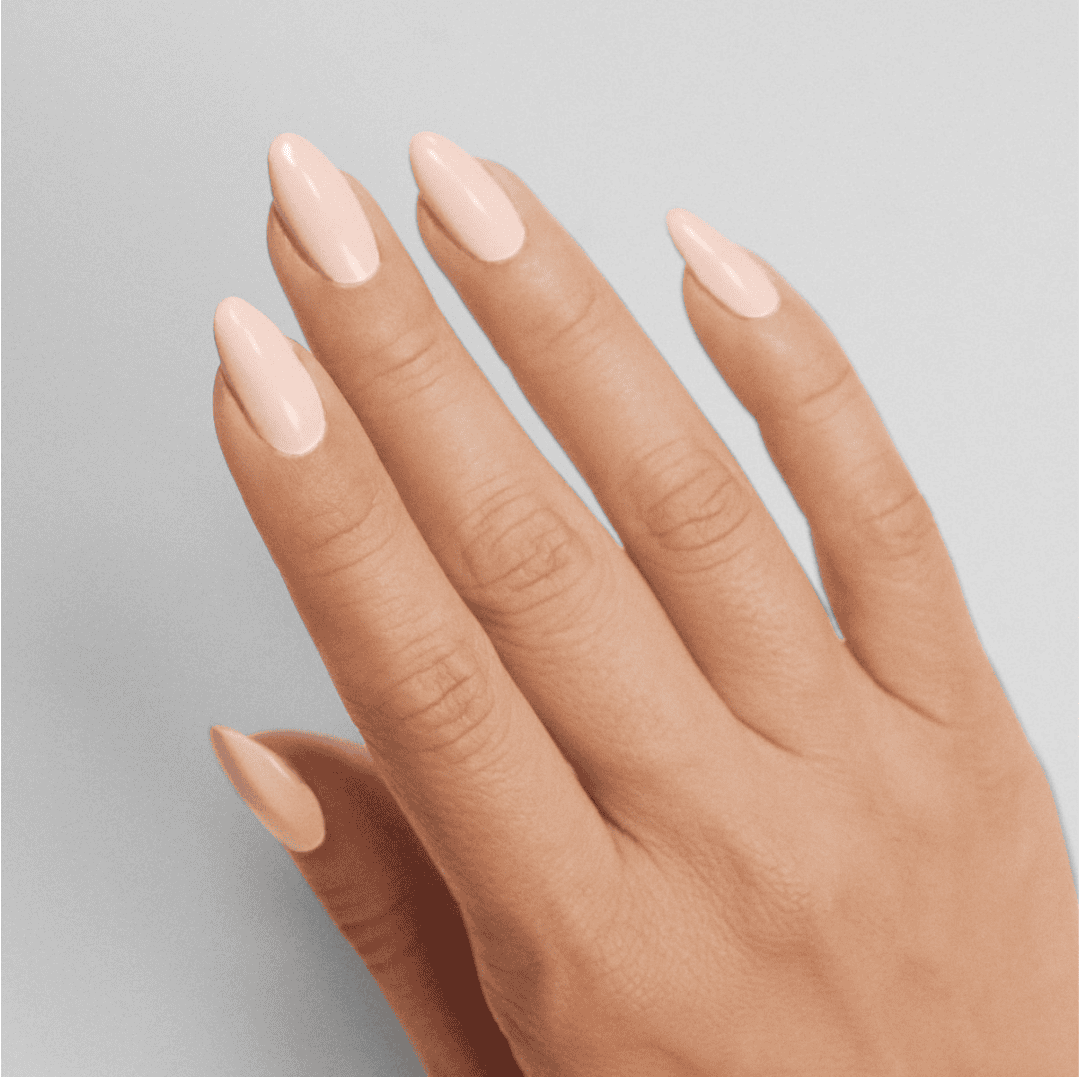 CND Vinylux Mover & Shaker #371 – Lyserød nude close-up