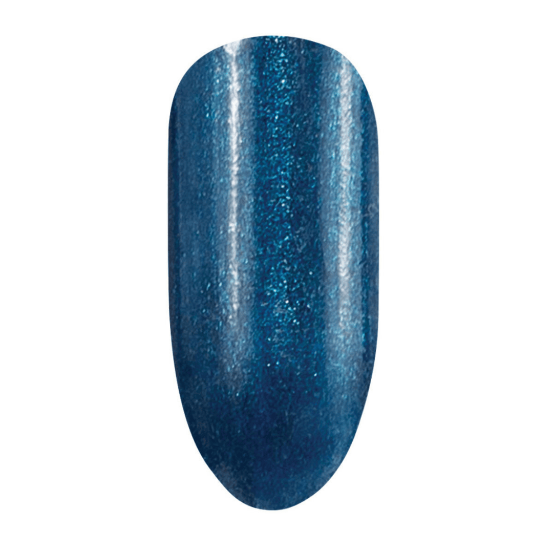 CND Vinylux Peacock Plume – Blå med grøn undertone på negle