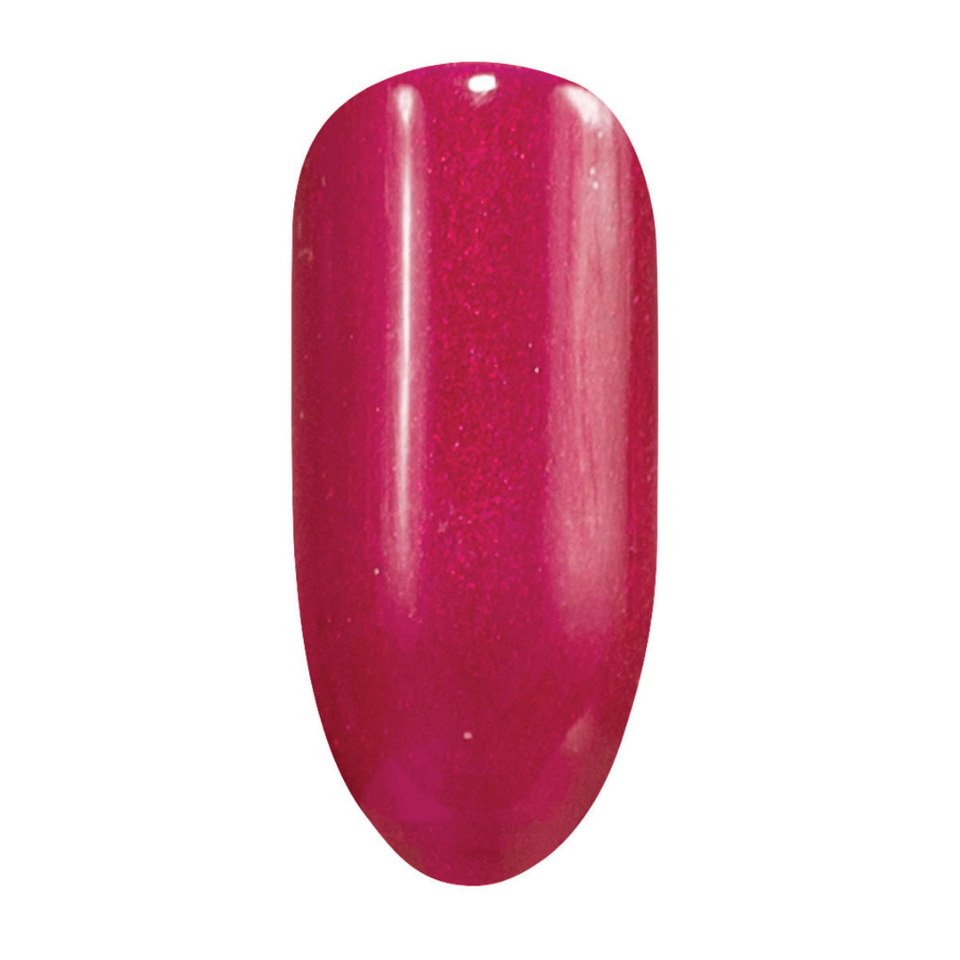 CND Vinylux Red Baroness #139 – Rød med perlemorseffekt på negle