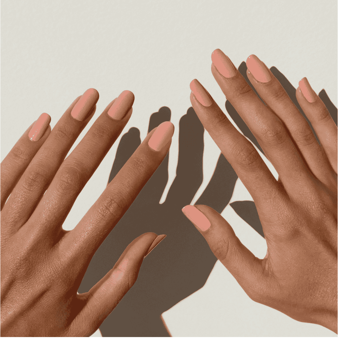 CND Vinylux Self-Lover #370 – Varm nude neglelak i lys