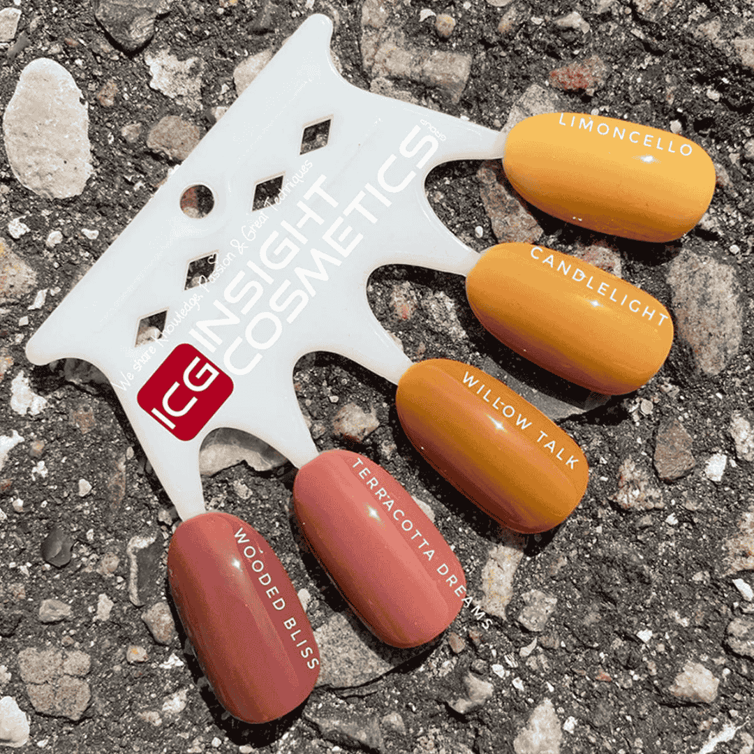 CND Vinylux Willow Talk #408 – Gylden karamelbrun neglelak med pensel