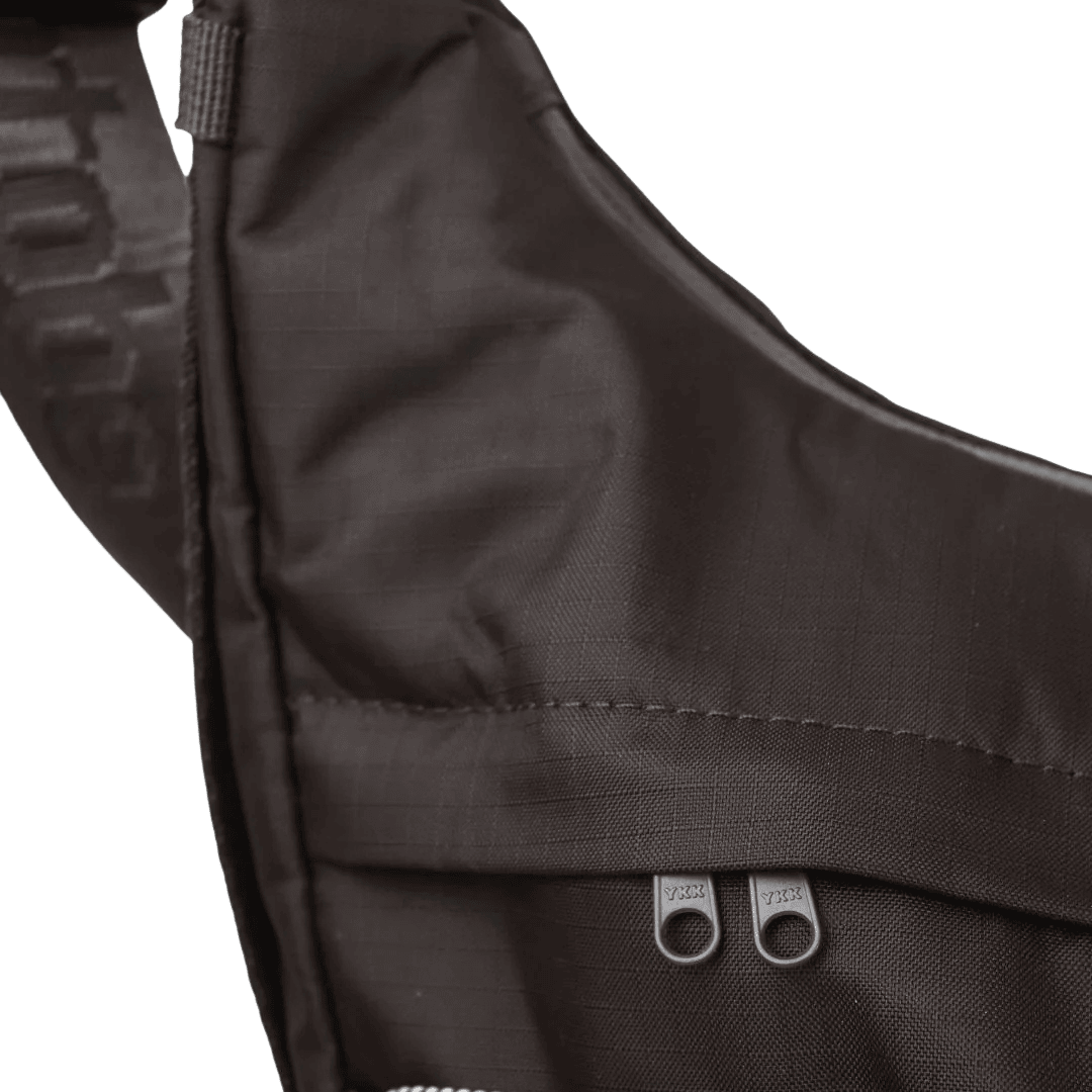 Detaljebillede af materiale på Toby Downtown Mocha taske