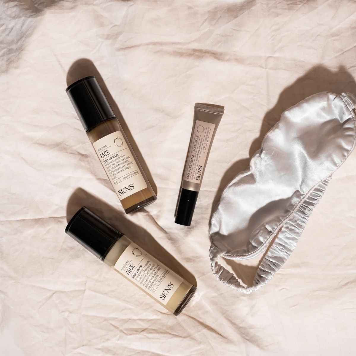 SKNS Night Cream fugtgivende natcreme til alle hudtyper