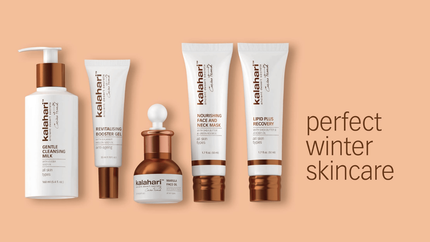 Kalahari vinterpakke med 5 hudplejeprodukter opstillet; inkluderer rens, booster gel, marula ansigtsolie, vandfri vintercreme og nærende maske til beskyttelse af tør vinterhud.