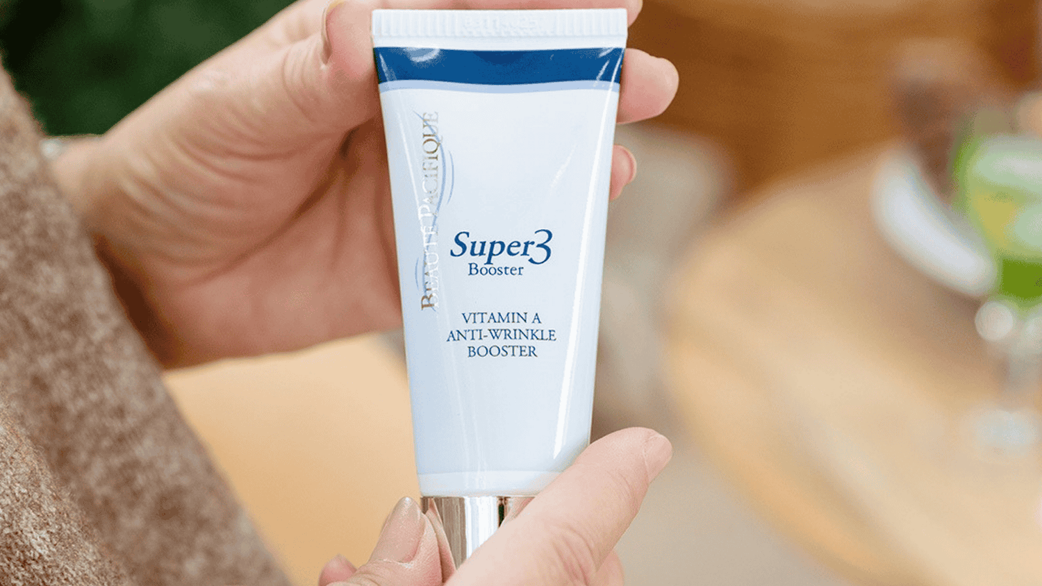 Super3 Booster fra Beauté Pacifique natcreme med A-vitamin til intensiv hudpleje og forbedret hudstruktur.