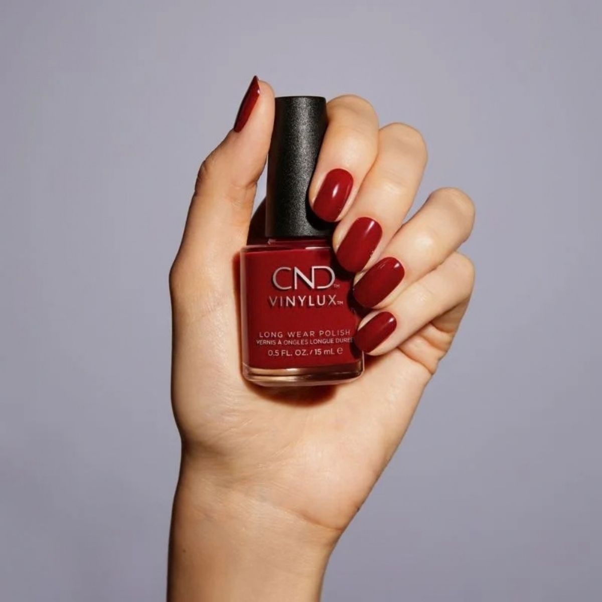 CND VINYLUX Long Wear Polish Cherry Apple rød neglelak