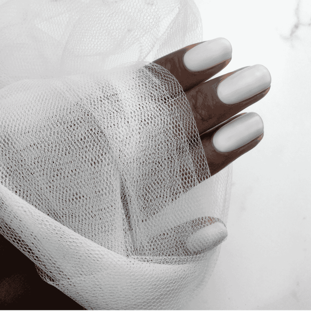 CND™ Studio White - Vinylux 151 - Bodylux